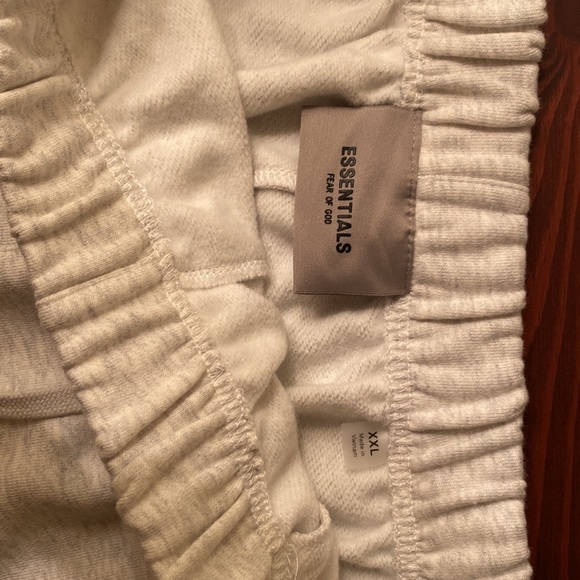 Sold - Picture 3 of 4